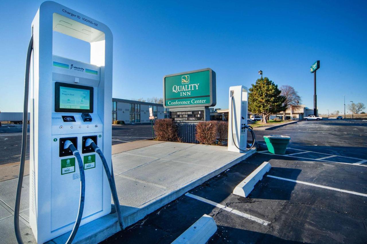 Suburban Studios I-80 Grand Island Doniphan エクステリア 写真
