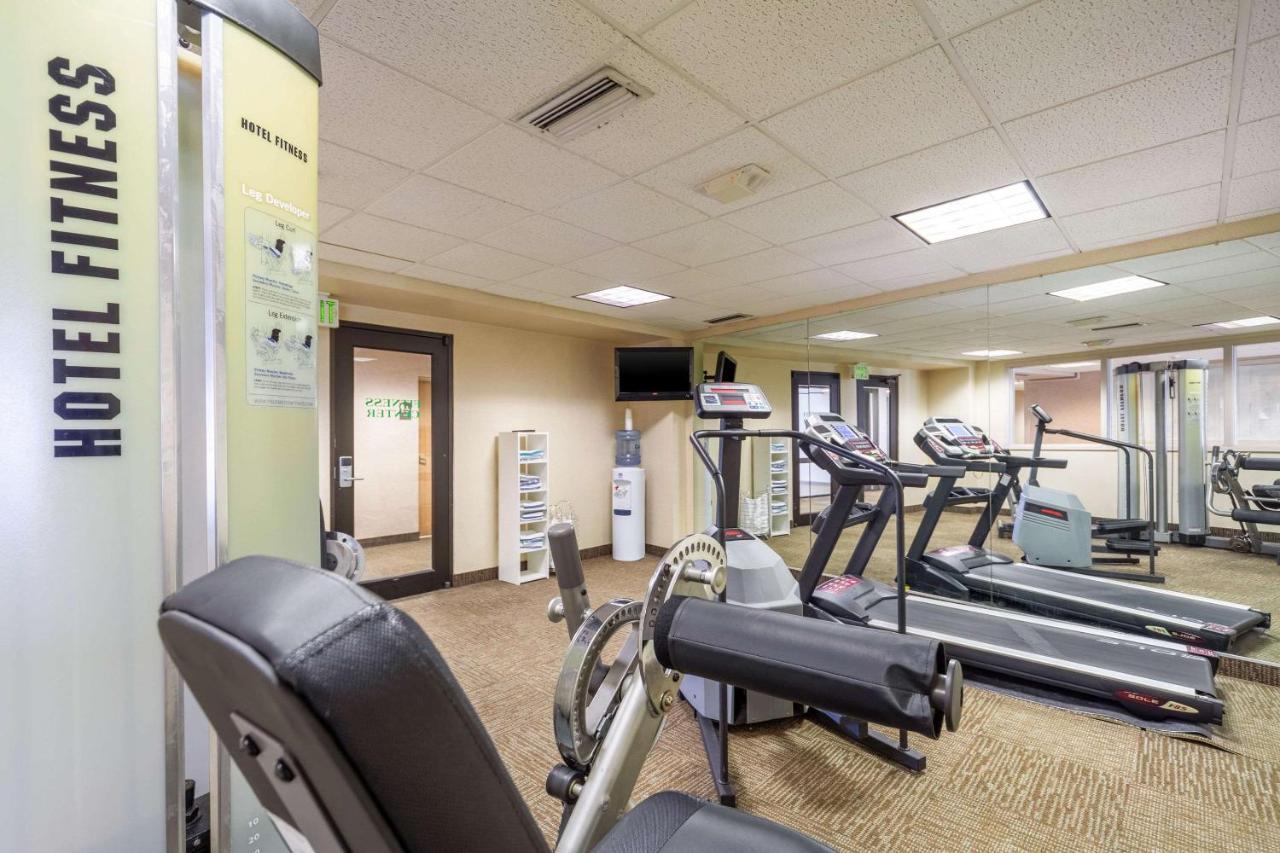 Suburban Studios I-80 Grand Island Doniphan エクステリア 写真