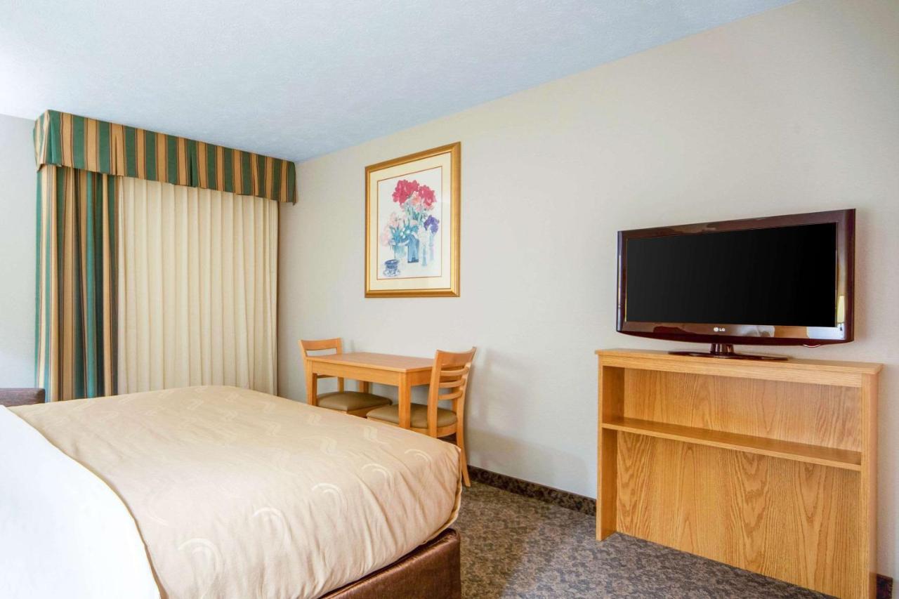 Suburban Studios I-80 Grand Island Doniphan エクステリア 写真