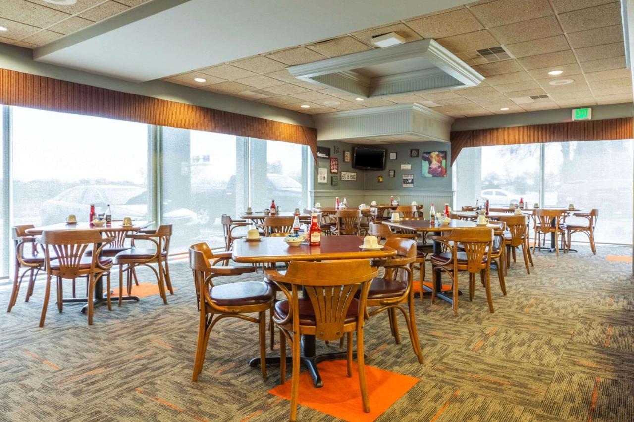 Suburban Studios I-80 Grand Island Doniphan エクステリア 写真